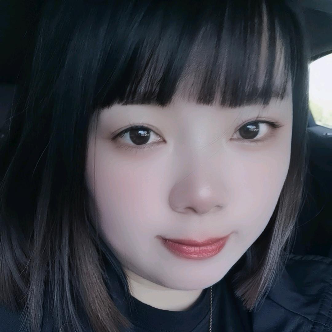 圆圆满满月饼铺