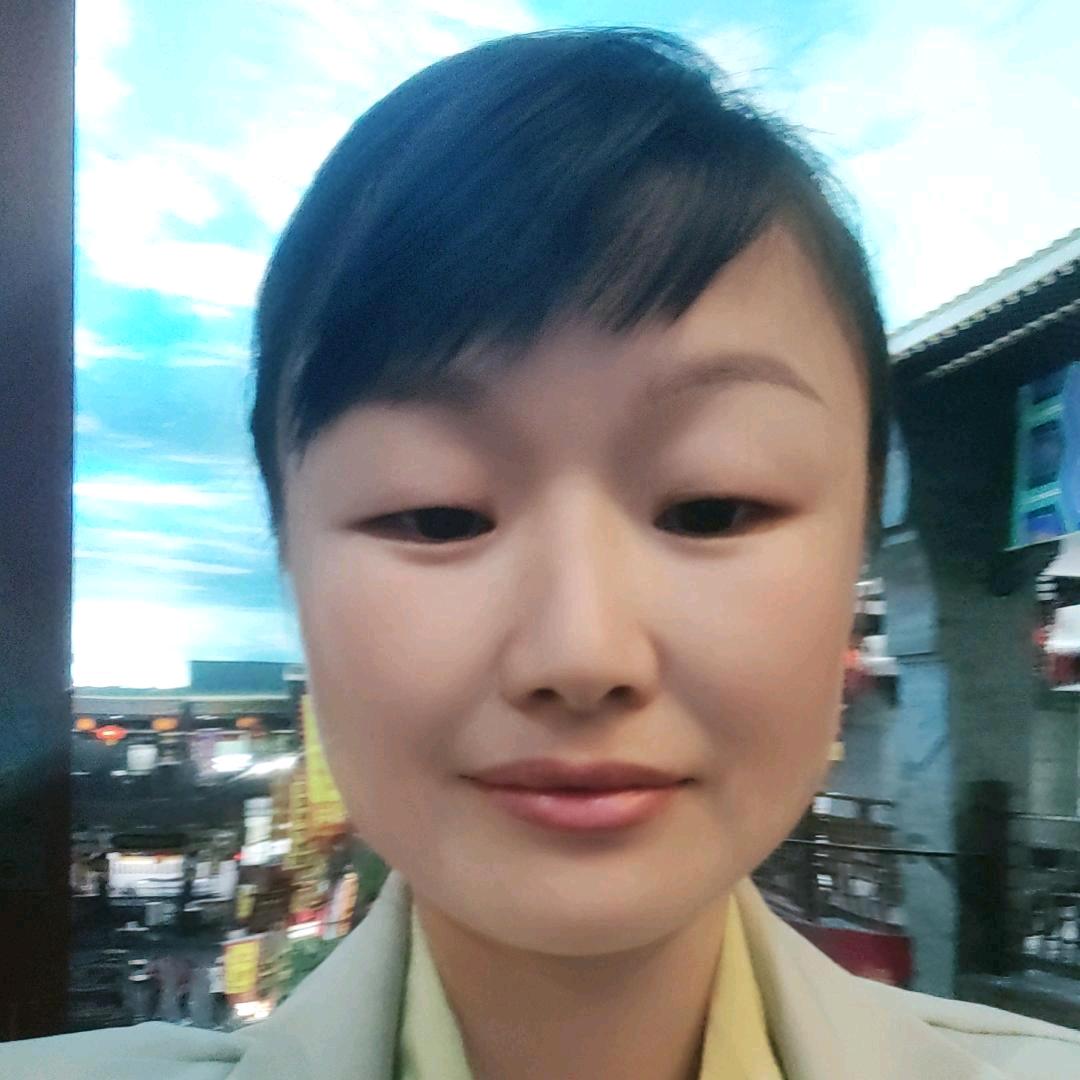 阿芳