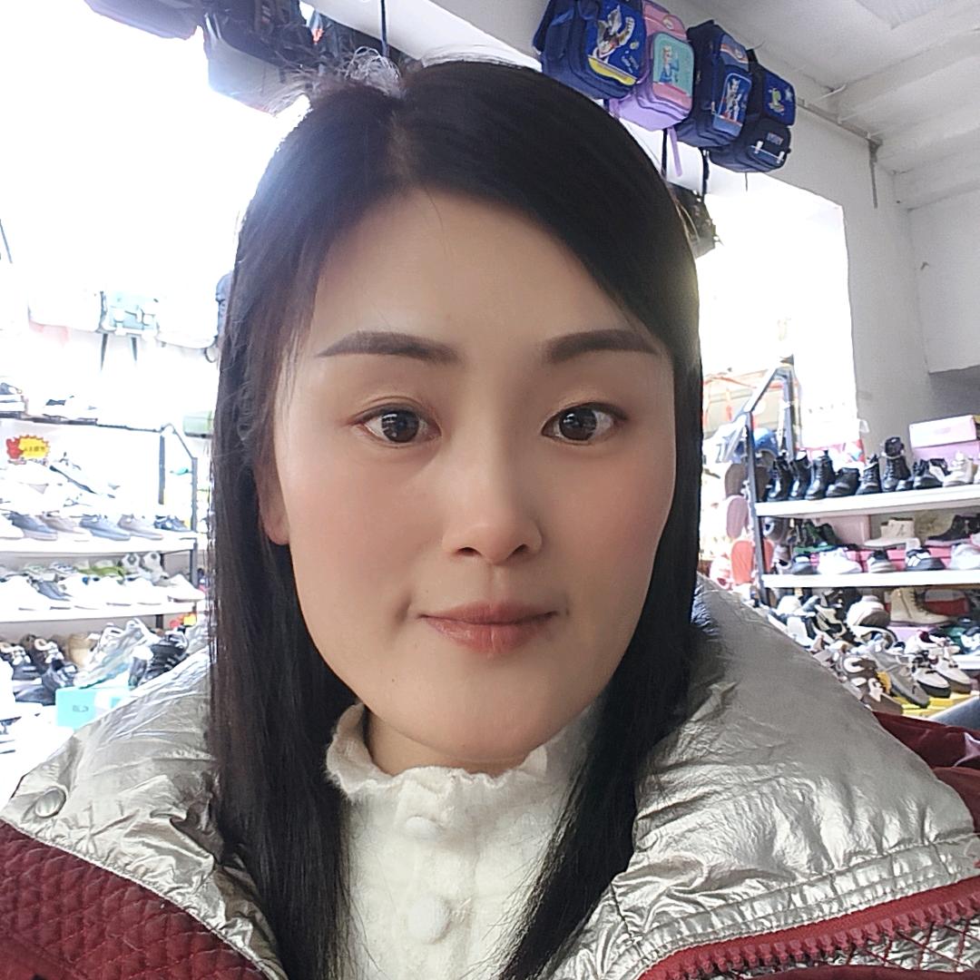徐寨集建伟鞋城