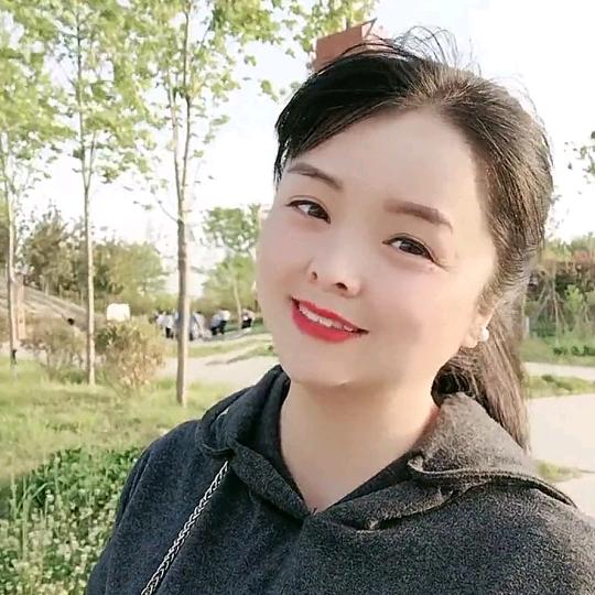 @小霞🌻