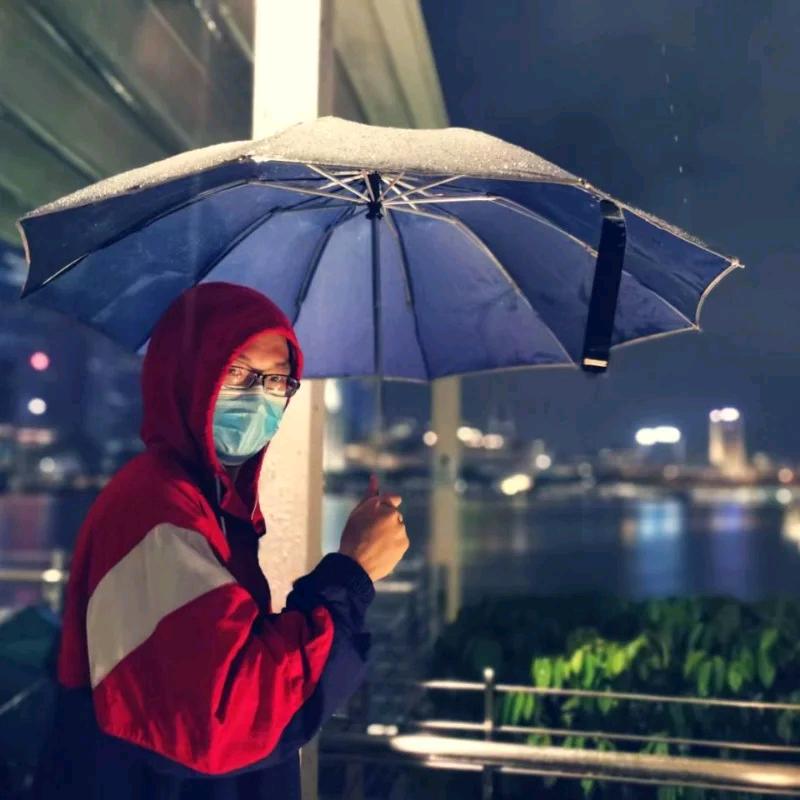 歌手红光