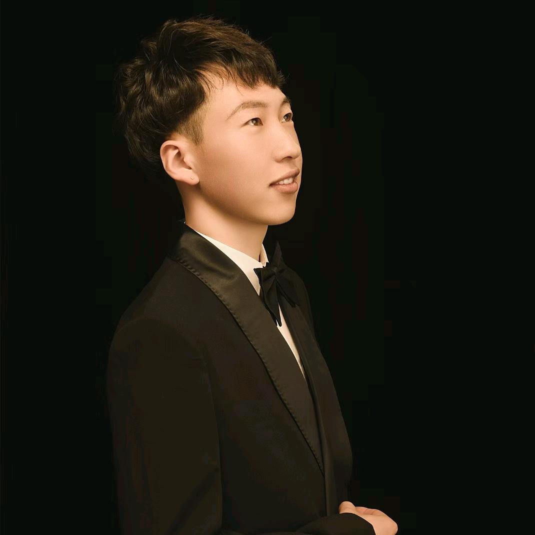 咸蛋超人😏小帅