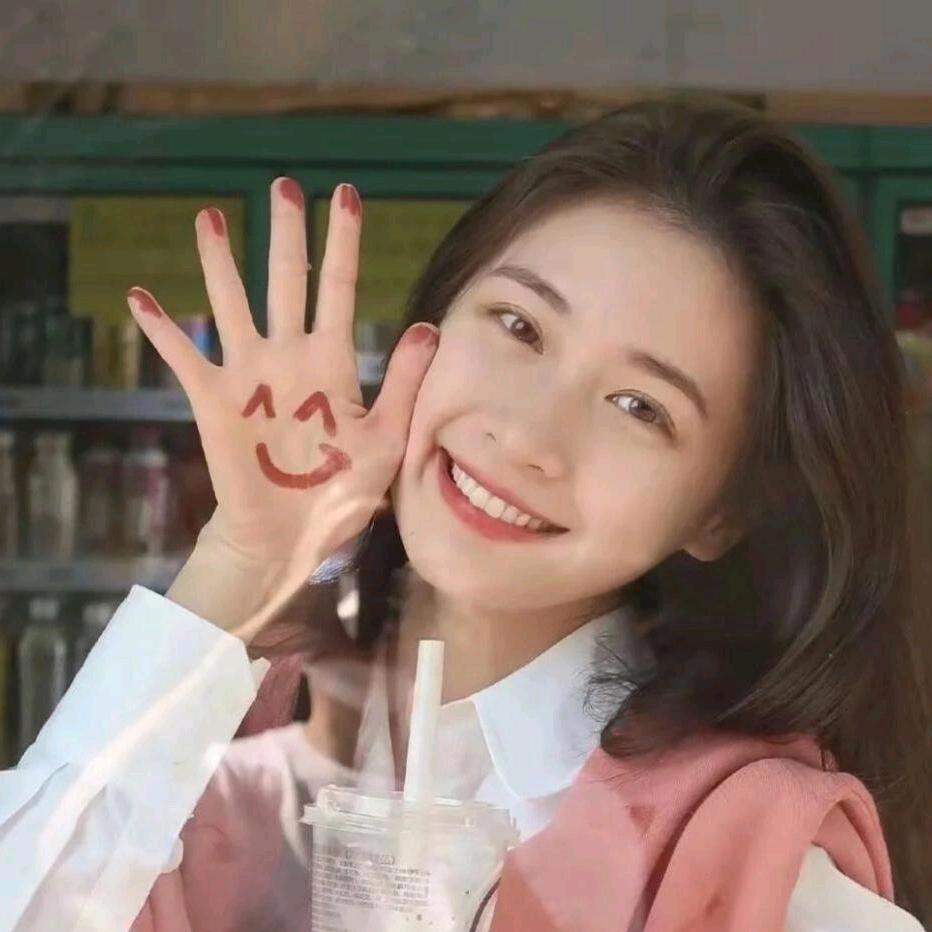 锦儿吃喝玩乐