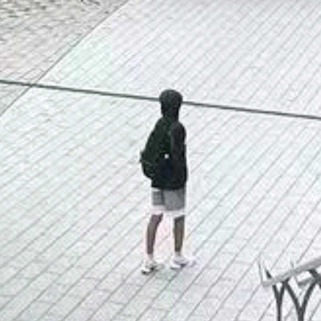 老周（致敬秋夜）