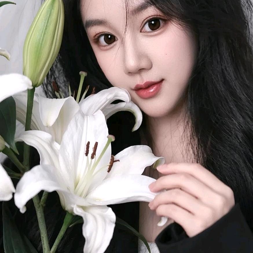 娜娜逗你玩~