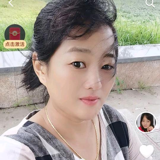 花有清香月有阴