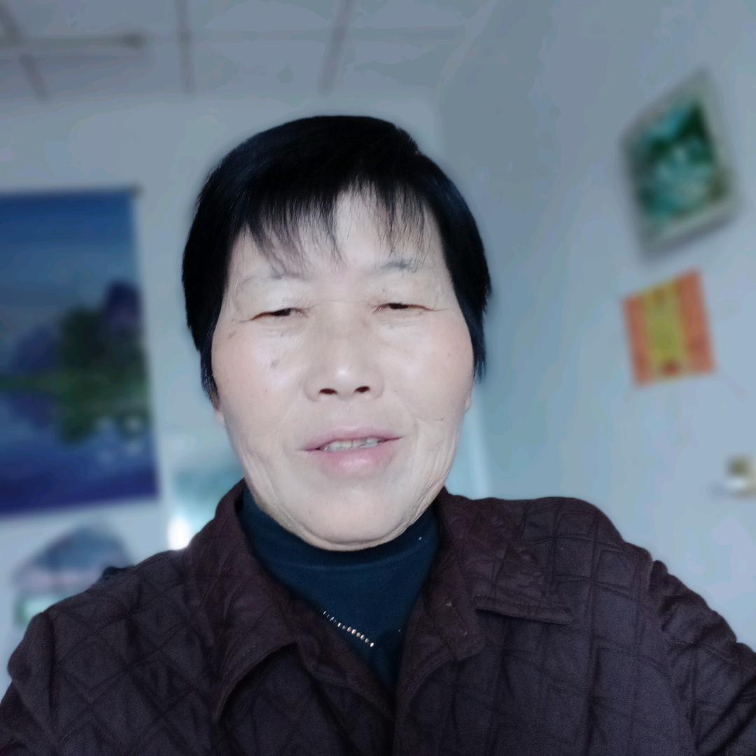 李经香《每晚9点18分开播》