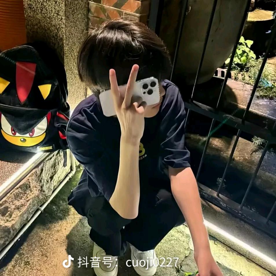 藏族小伙索朗扎西