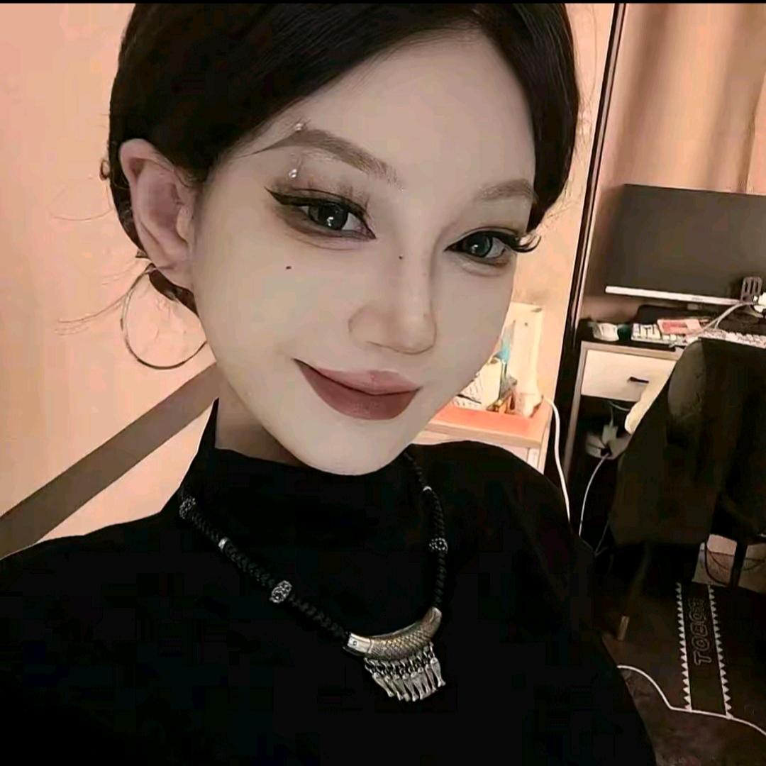 内向小美