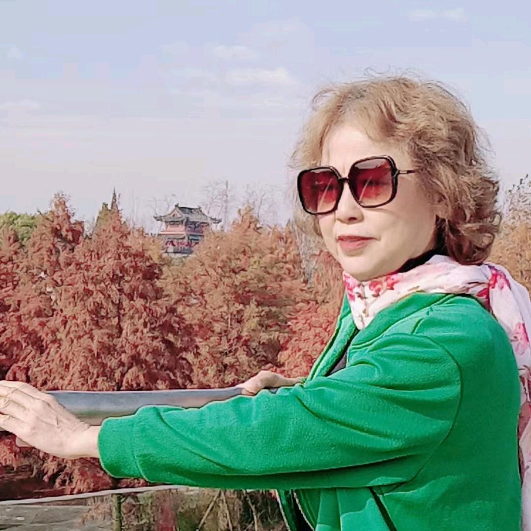 余小琴