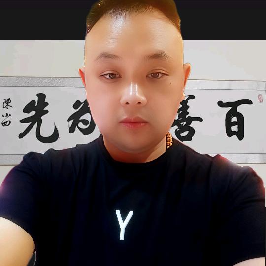 陈小四