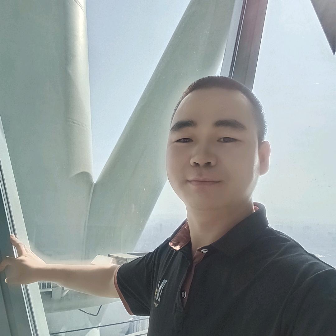 用户41552405星空夜话聊天主播