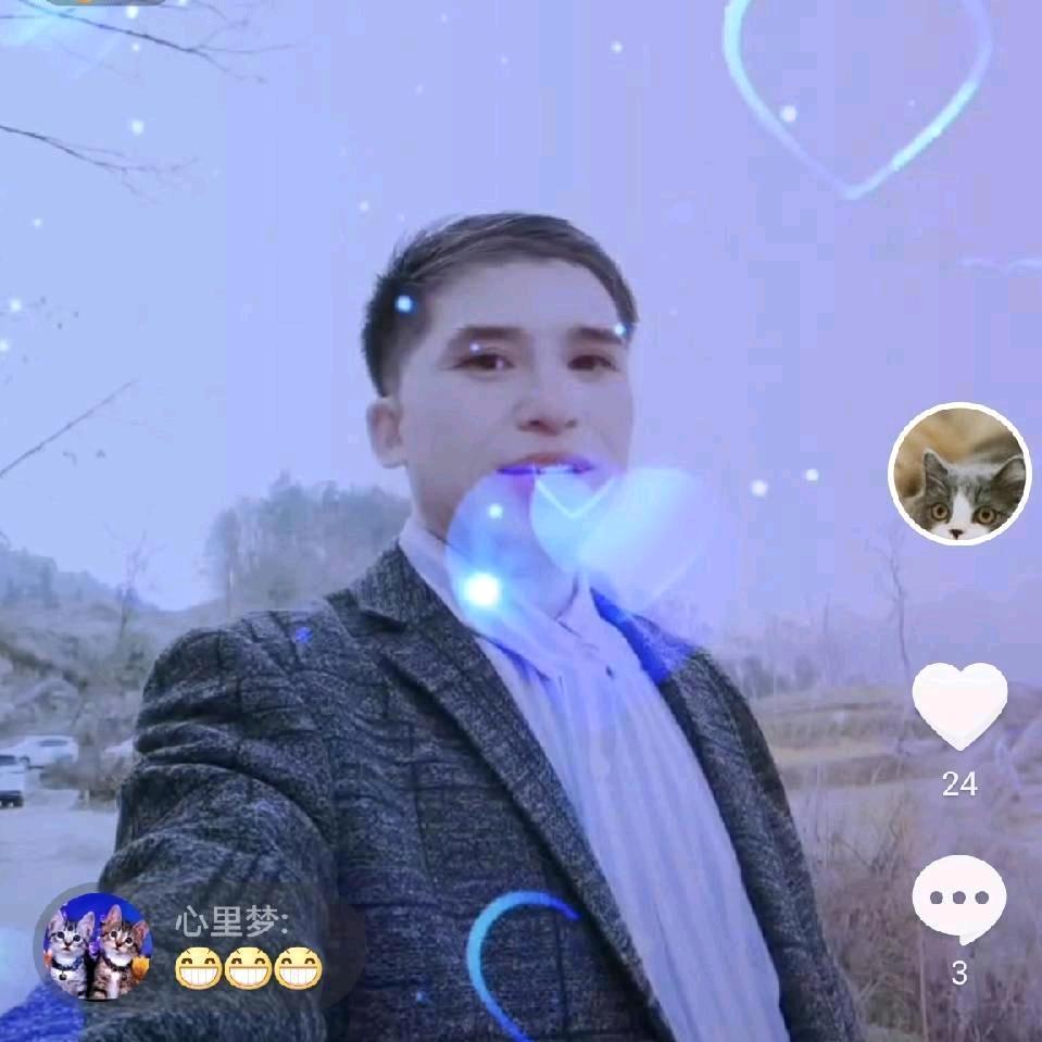 岑龙雨