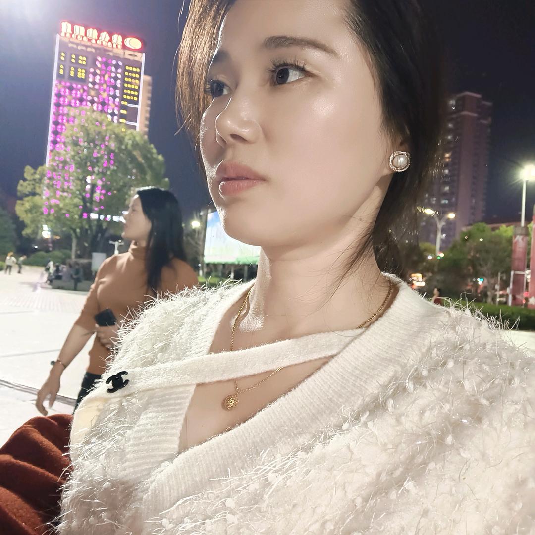 傻女人👩《橱窗有好物》