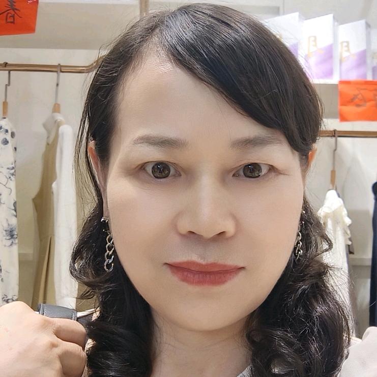 林芳姐早7:49直播