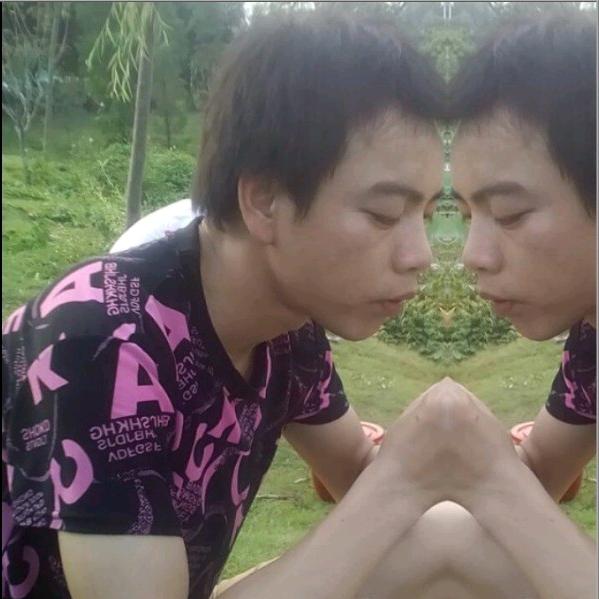 李XX