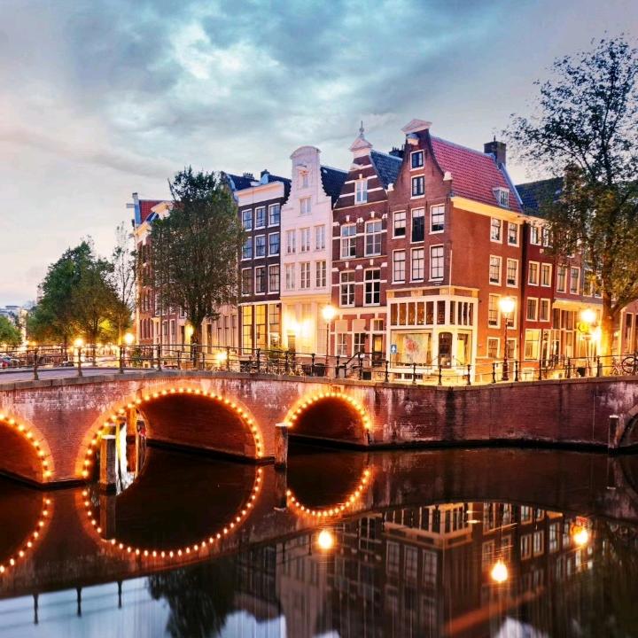 一切看淡开心每一天