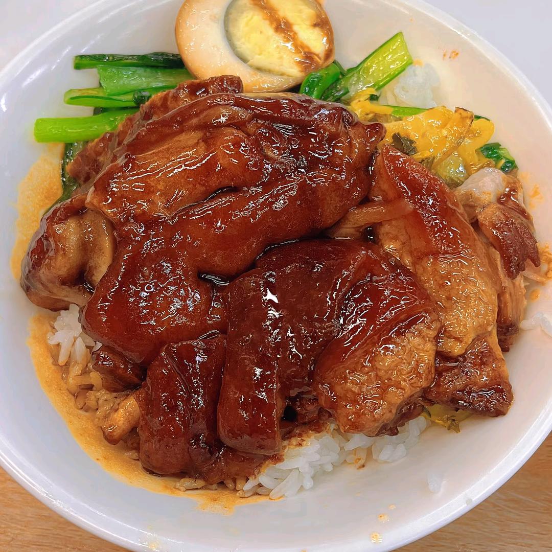隆江猪脚饭（万骏隆）