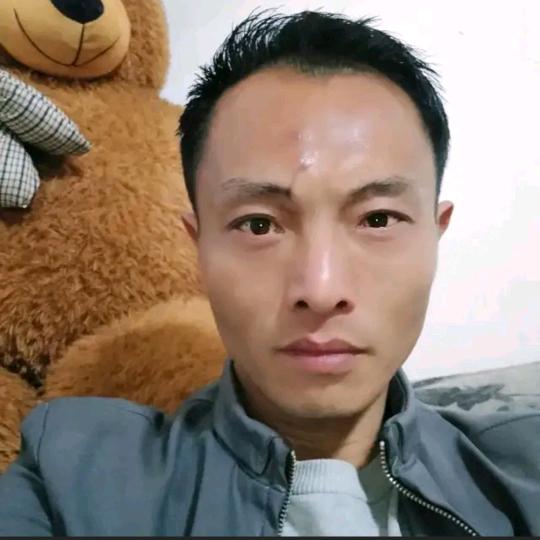 不必在乎我是谁