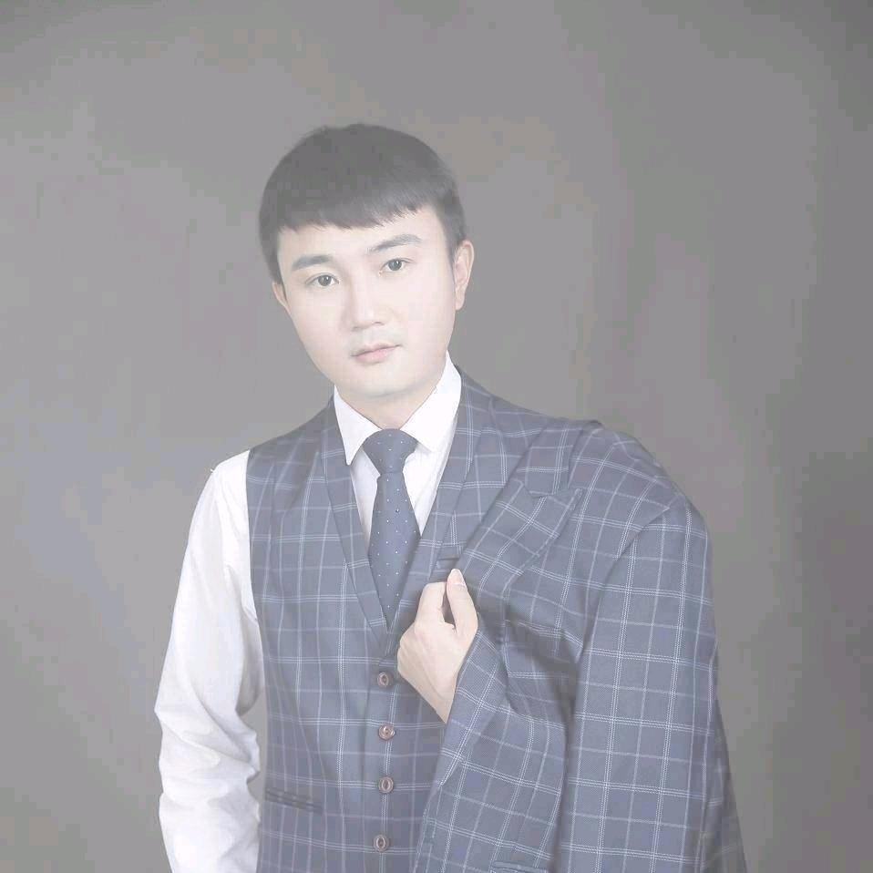 设计师张宁
