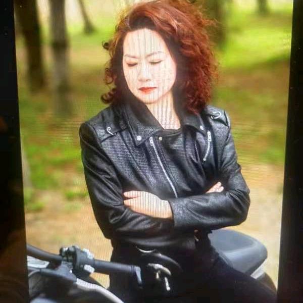 依依伊忆