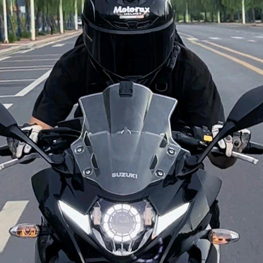 01🏍️