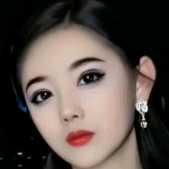 小嫣然