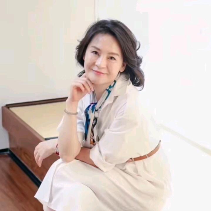 RuienCo.女装旗舰店