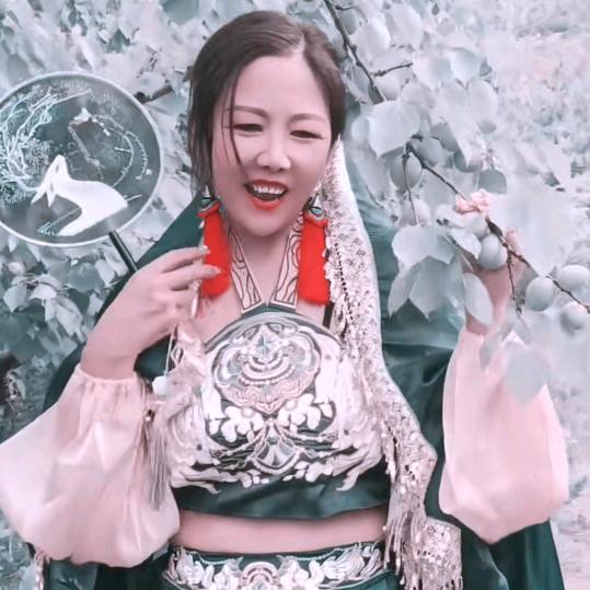 芳寡妇⁸⁰⁸