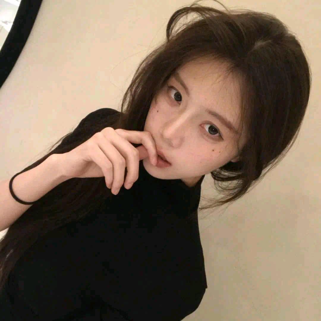 小Y呆聆le🌈