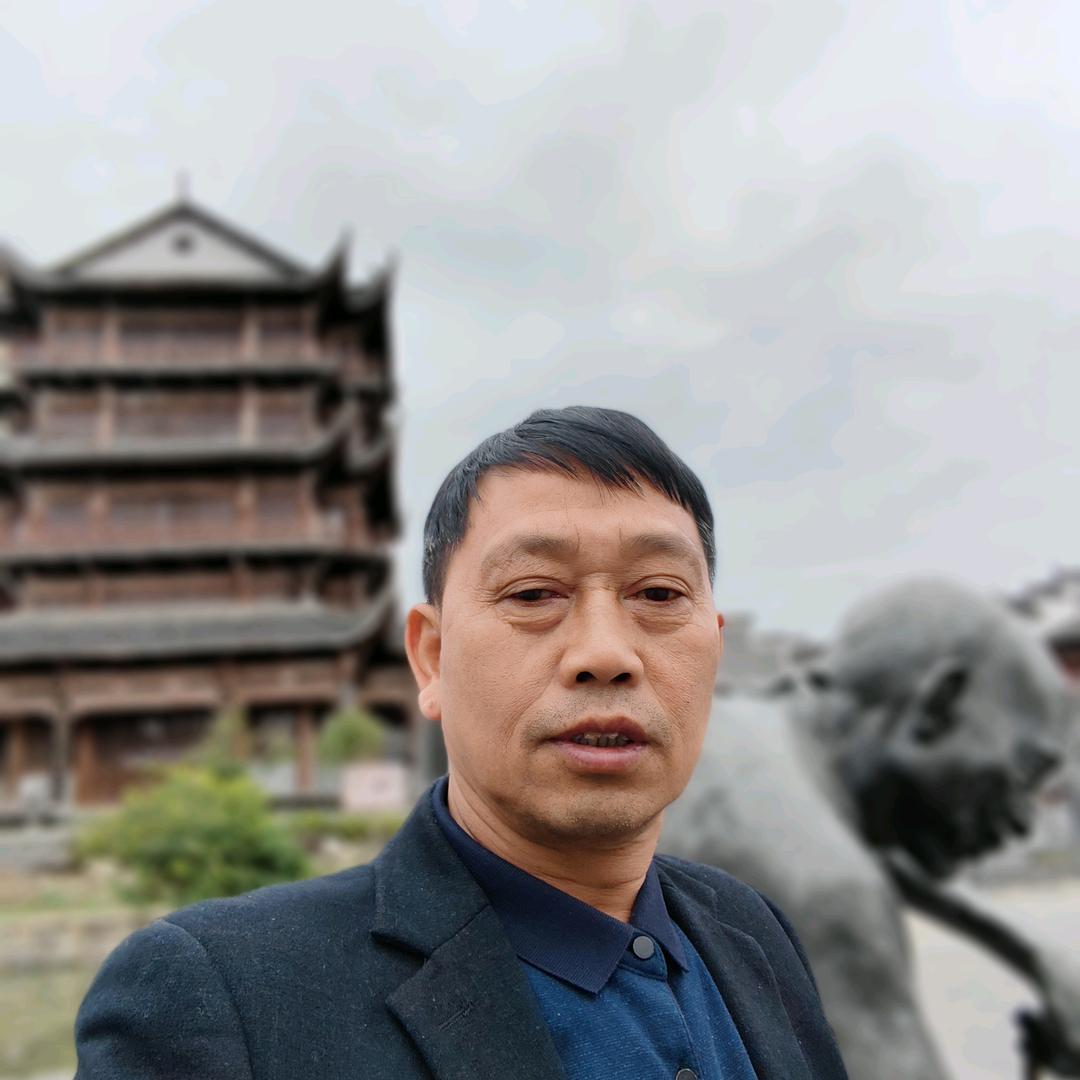 李国辉