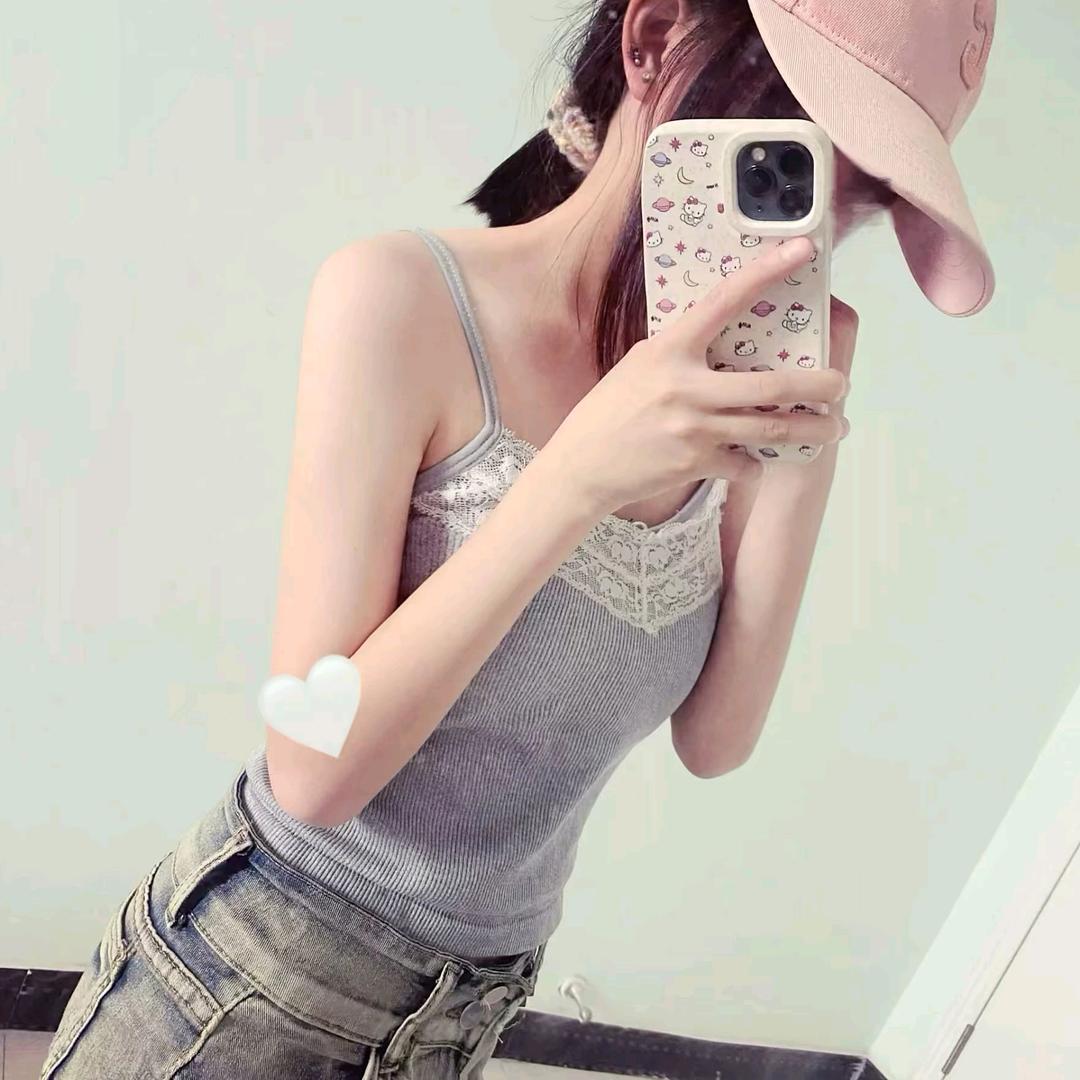 相逢何必相识、