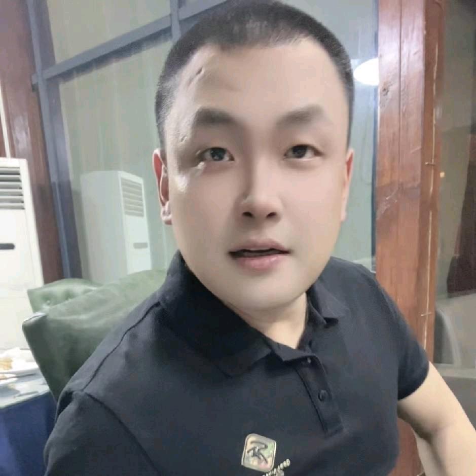 璇姐的龙哥
