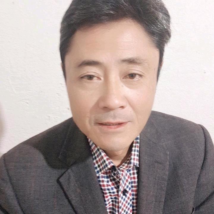 鸿秋