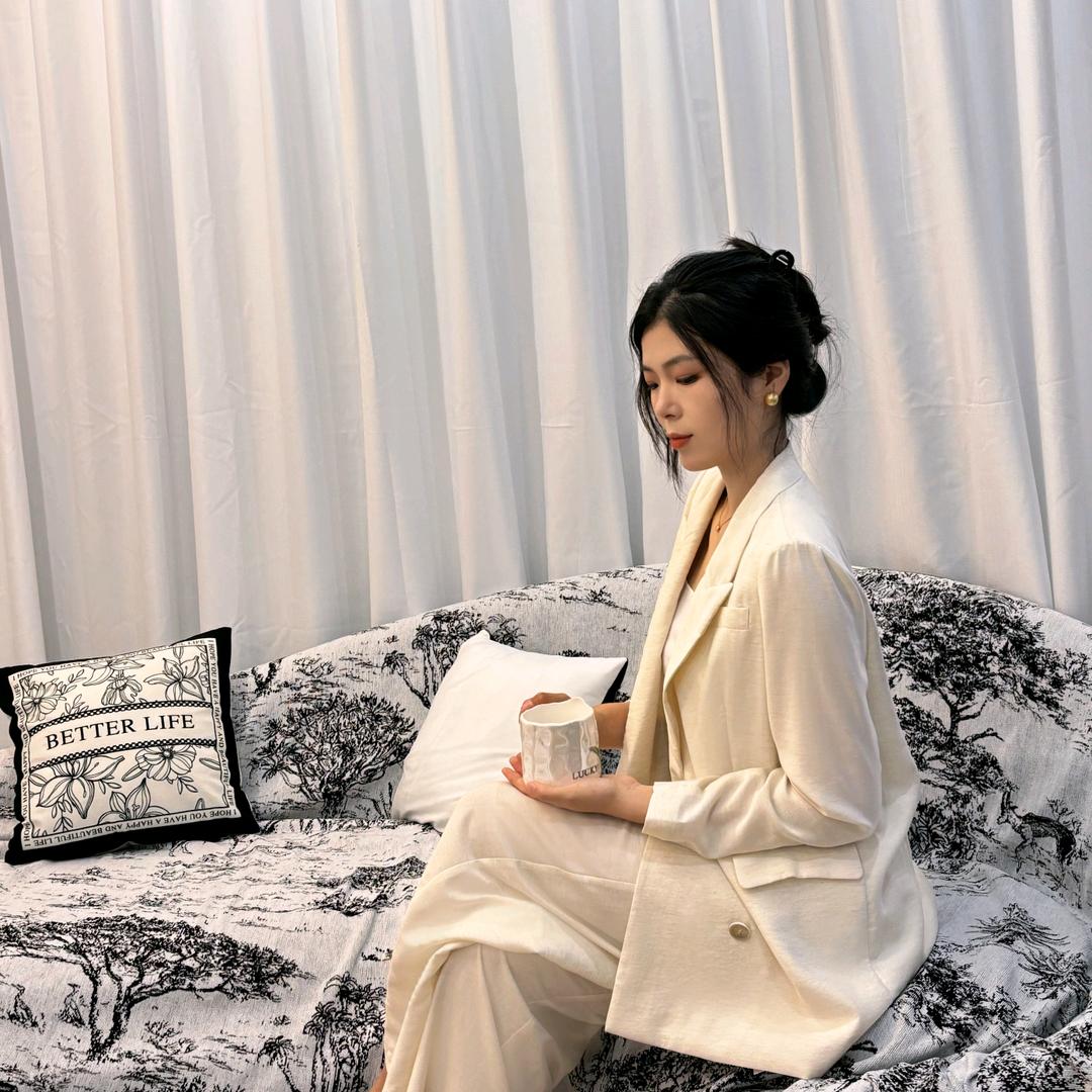 欧气小雅LEWUU🦋（六年之约）