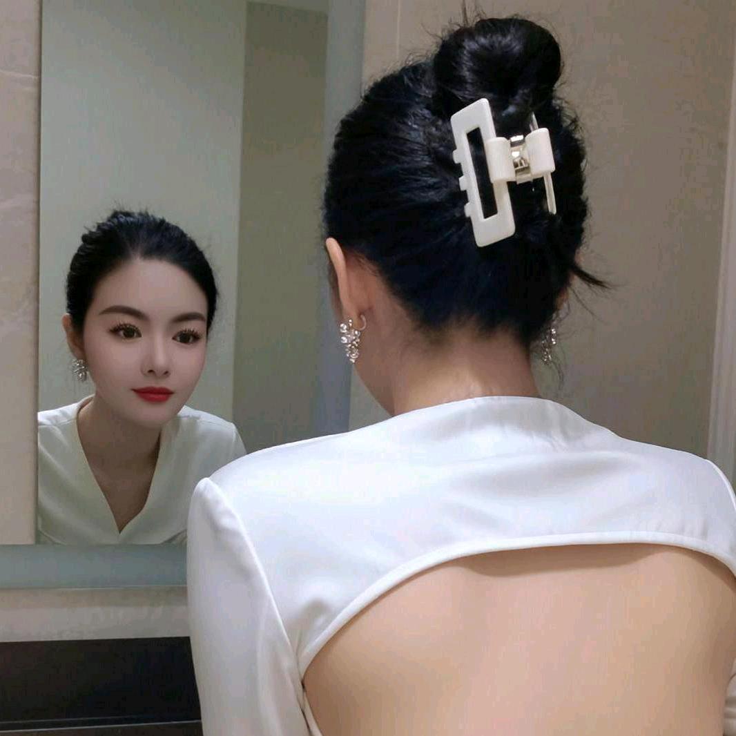 💞ღ᭄爱ღ᭄你ꦿ꯭💞