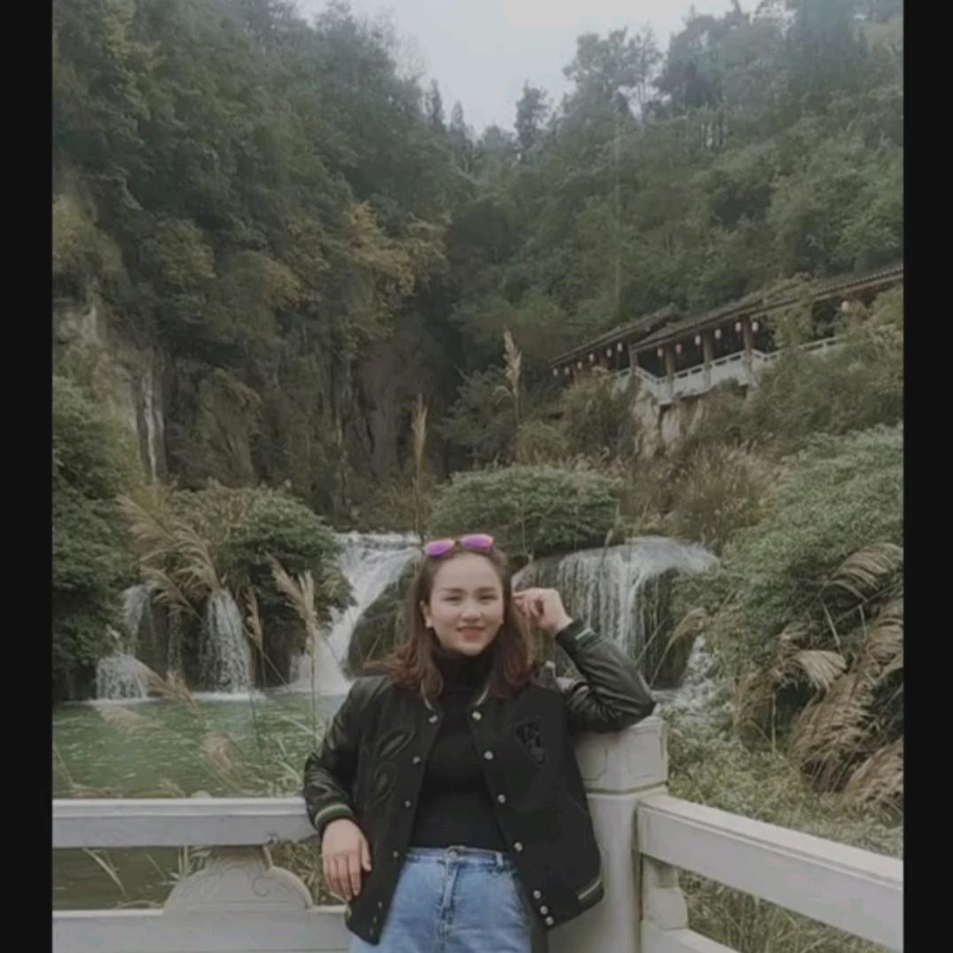 幸运的莉