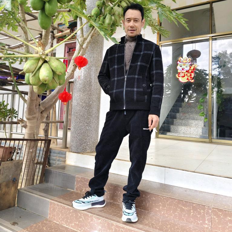 在不疯狂就老了