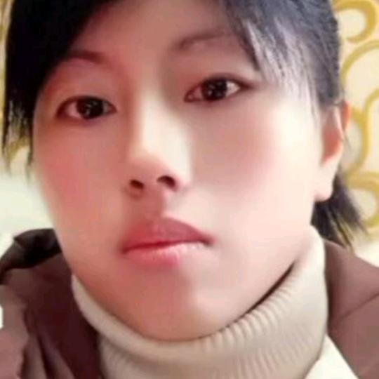 一生何求 服装小琳