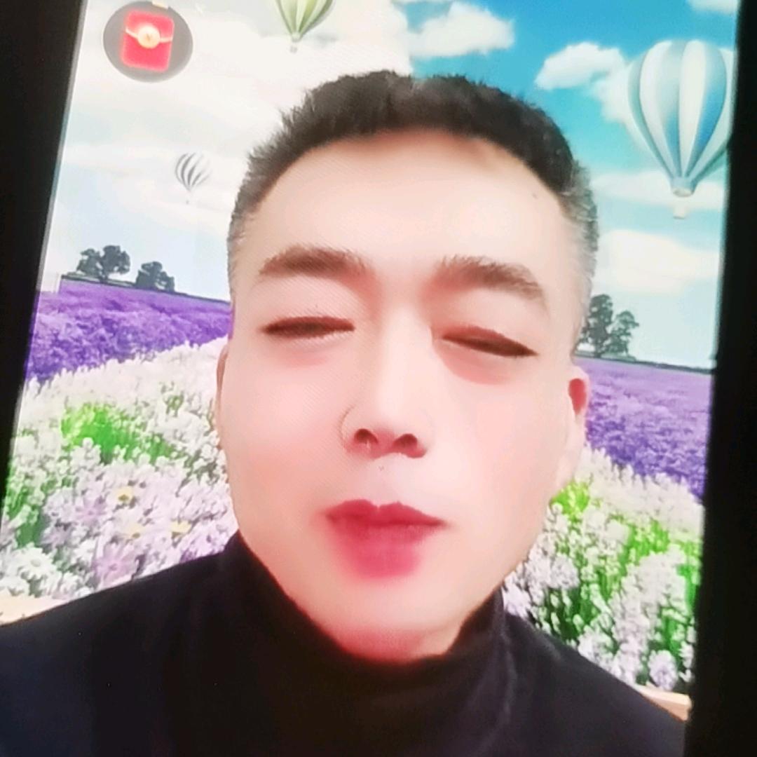 开心哥正在直播