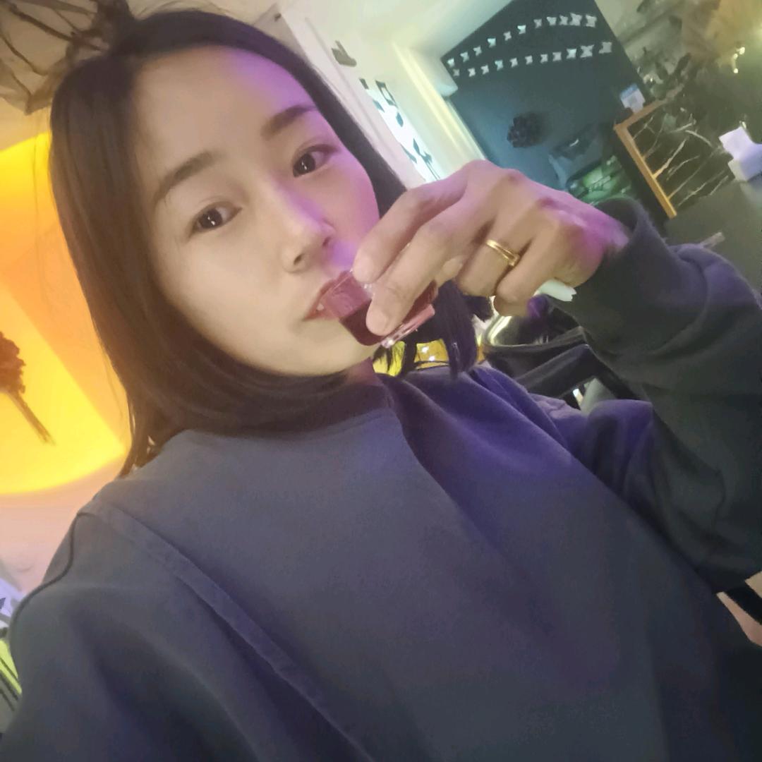 🍀浅笑嫣然（燕儿姐）