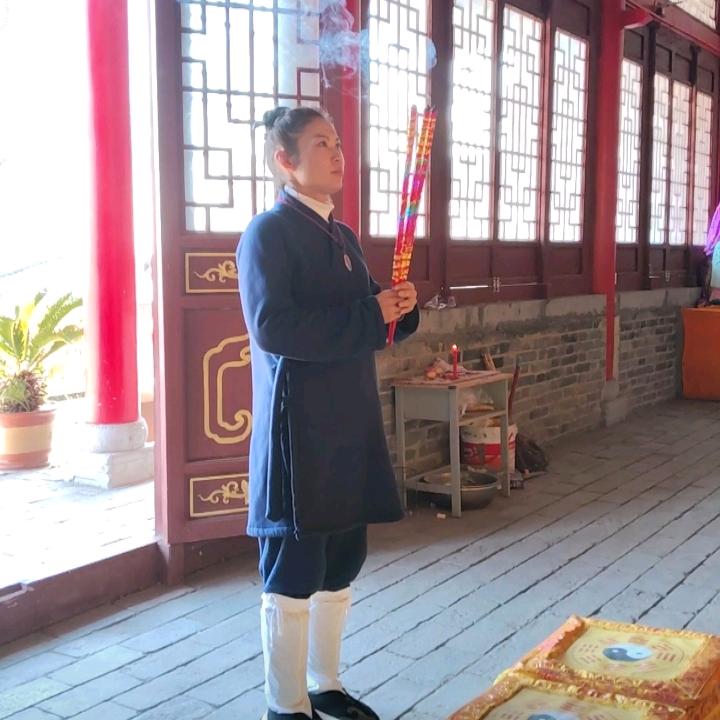 无名小道士