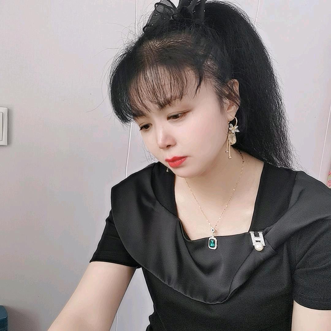 钱多多🌹服饰