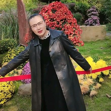 方姐 🌺 🐒🔥🔥🔥