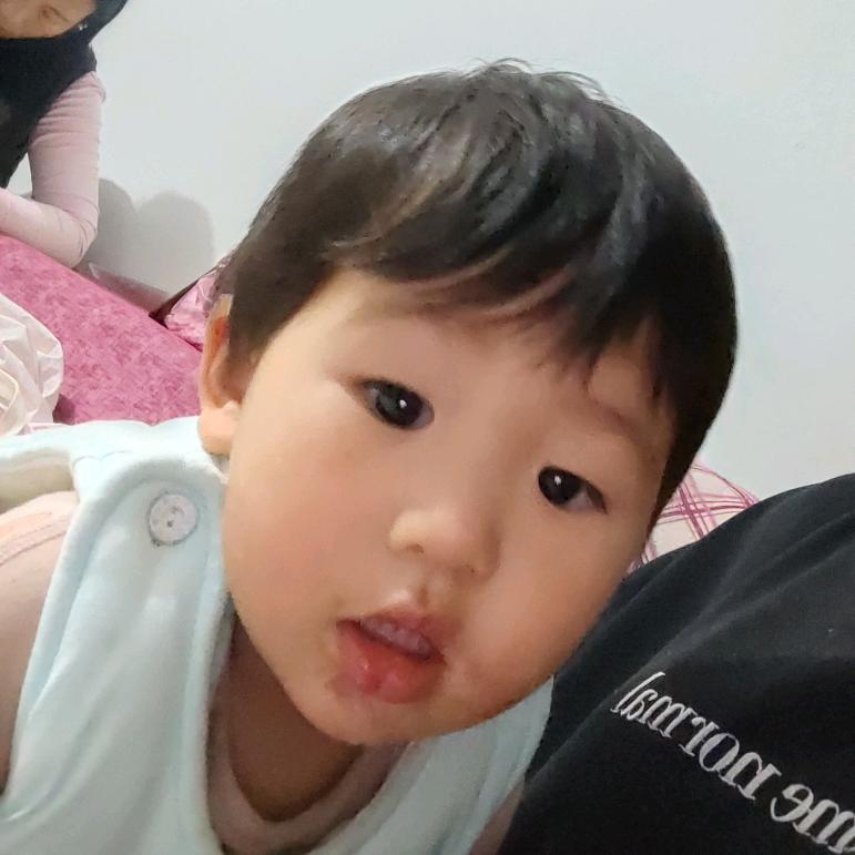 朱灵是个小宝宝