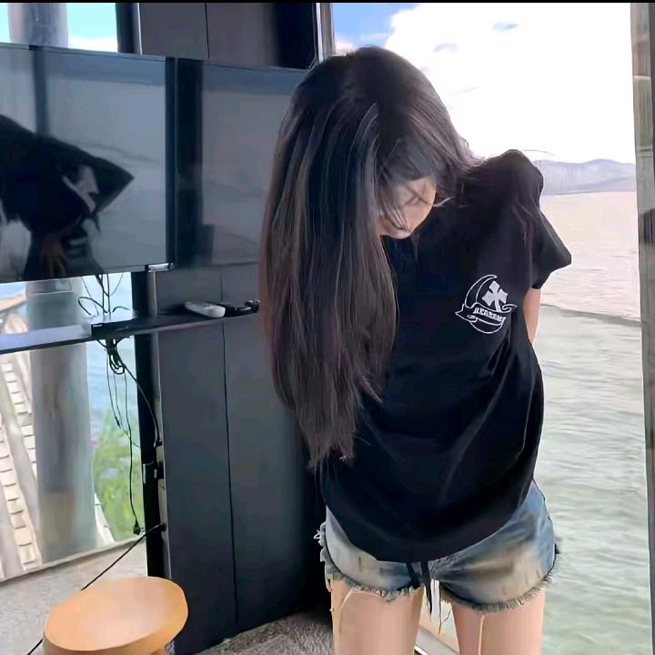 韩琳 .🥥