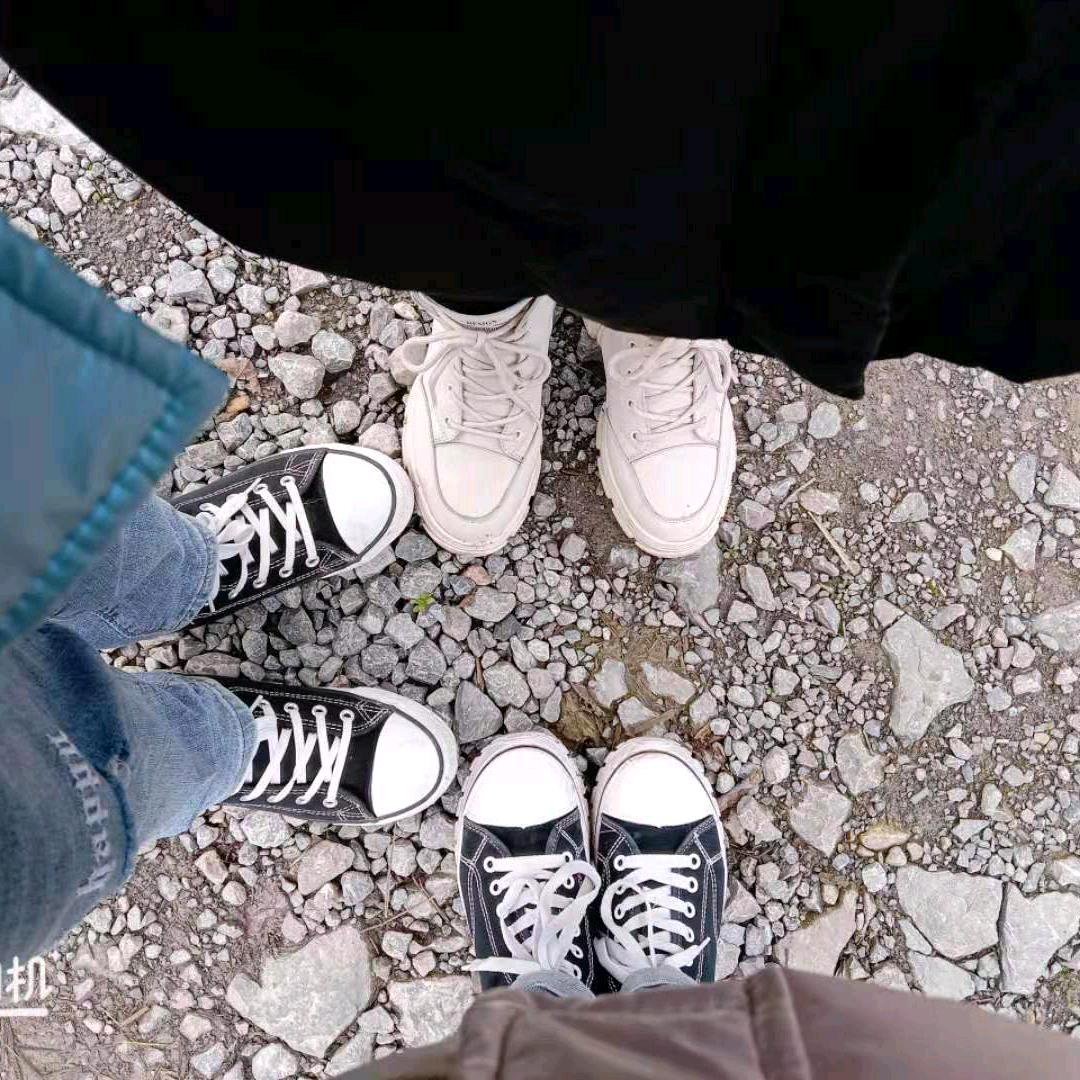 沉默^O^微笑