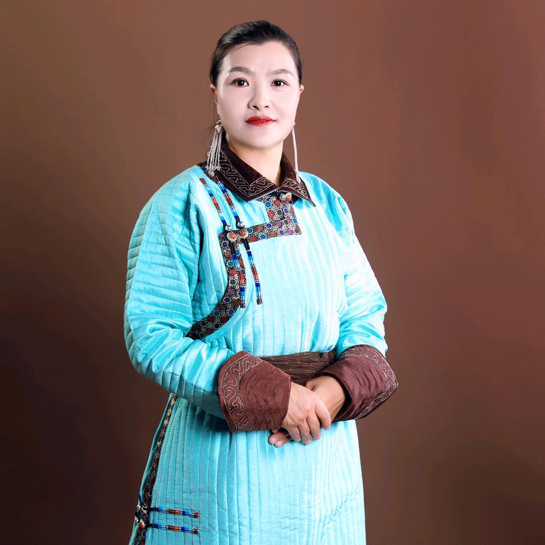 满达