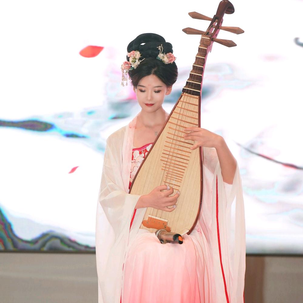 文（小七）