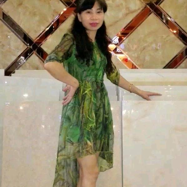 胡晓琴冠珠陶瓷